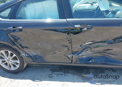 2020 Ford Fusion Se z USA, uszkodzony, nr VIN 3FA6P0HD2LR186194